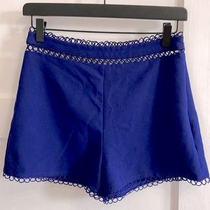 Navy blue Abbeline high waisted shorts, size S